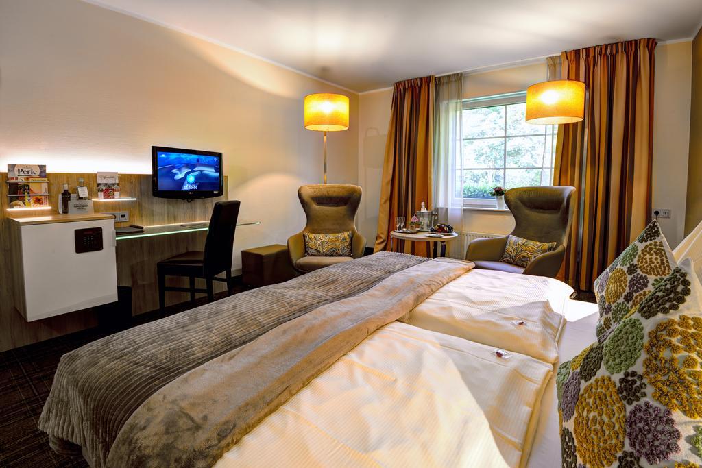 Nordwest-Hotel Amsterdam Bad Zwischenahn Ngoại thất bức ảnh